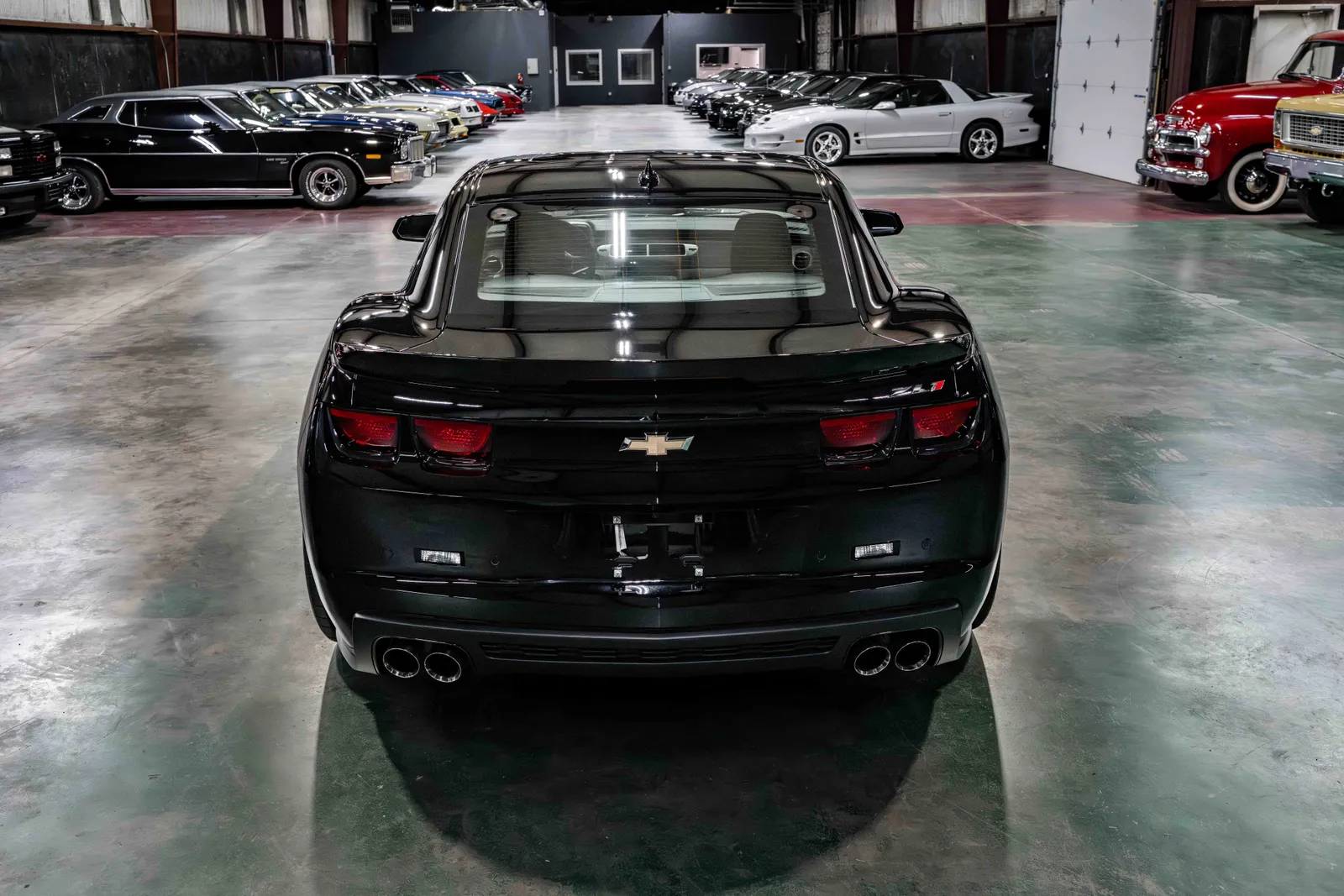 8_2012-Chevrolet-Camaro ZL1-Black-80024218.jpg